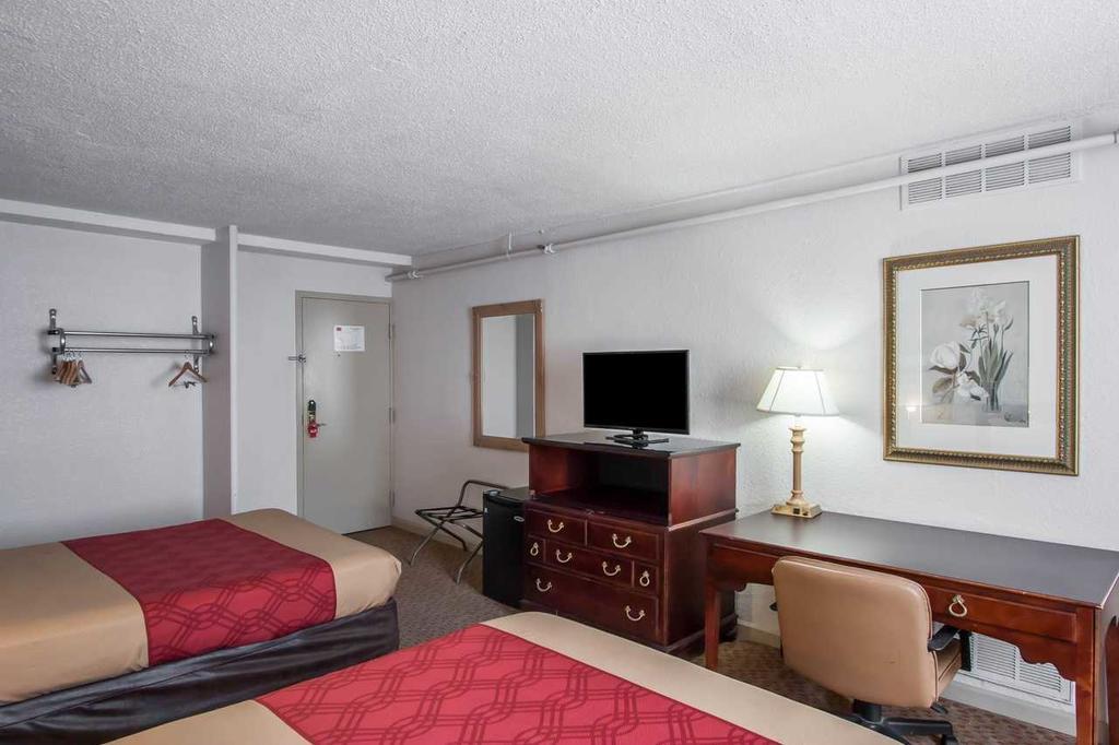 Econo Lodge Downtown Memphis Buitenkant foto
