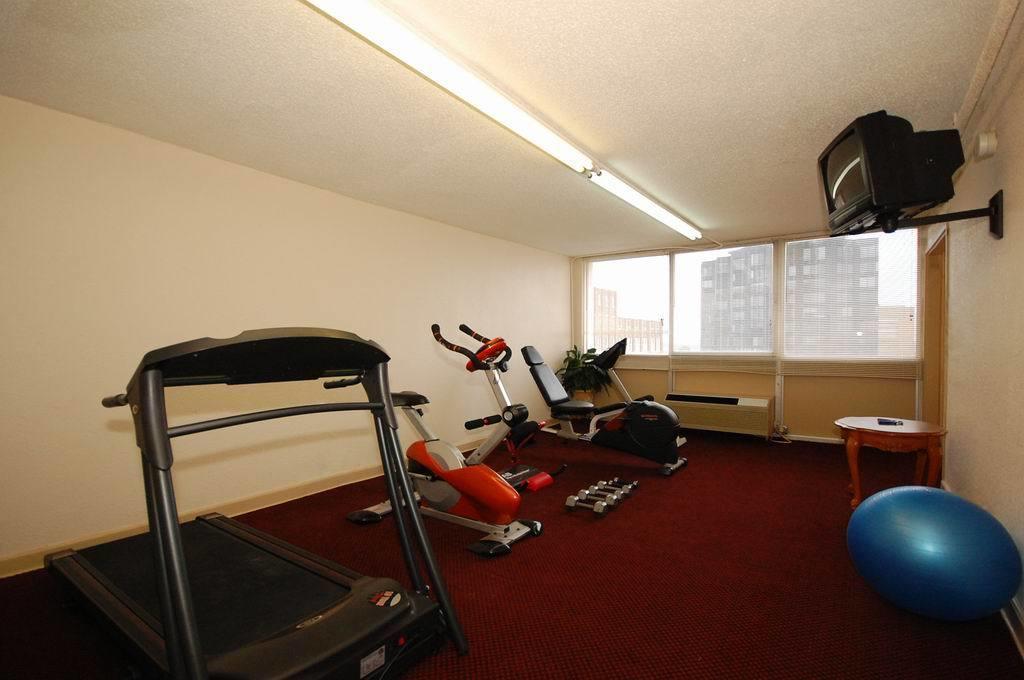 Econo Lodge Downtown Memphis Buitenkant foto